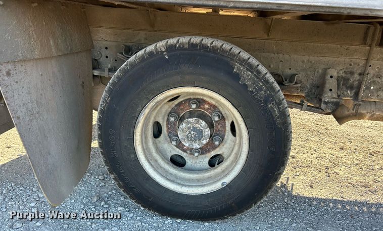 image for item EK3488 2008 Chevrolet  W4500 box truck