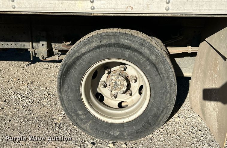 image for item EK3488 2008 Chevrolet  W4500 box truck