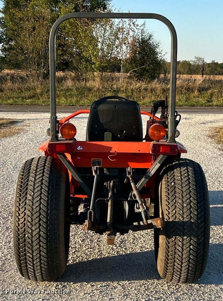 image for item EK3509 Kubota  B2710HSD MFWD tractor