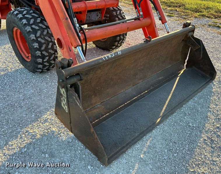 image for item EK3509 Kubota  B2710HSD MFWD tractor