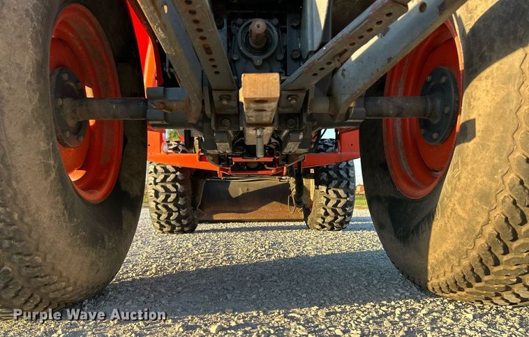 image for item EK3509 Kubota  B2710HSD MFWD tractor