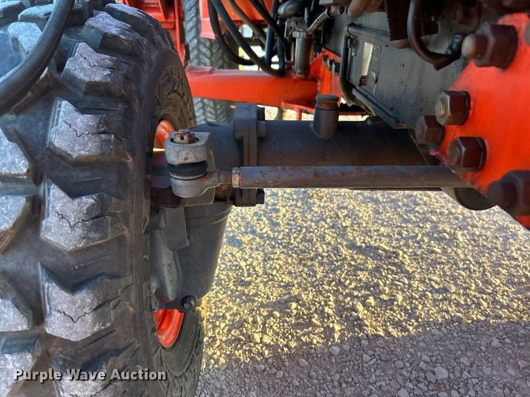 image for item EK3509 Kubota  B2710HSD MFWD tractor