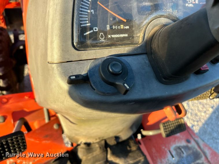 image for item EK3509 Kubota  B2710HSD MFWD tractor