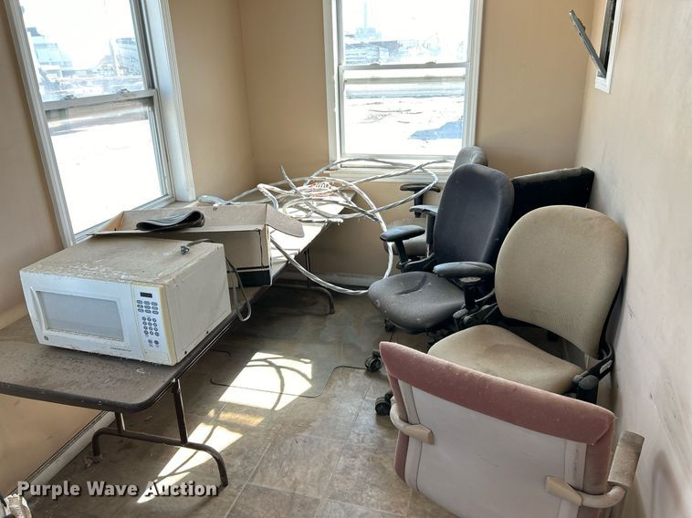 image for item EK3531 Office container