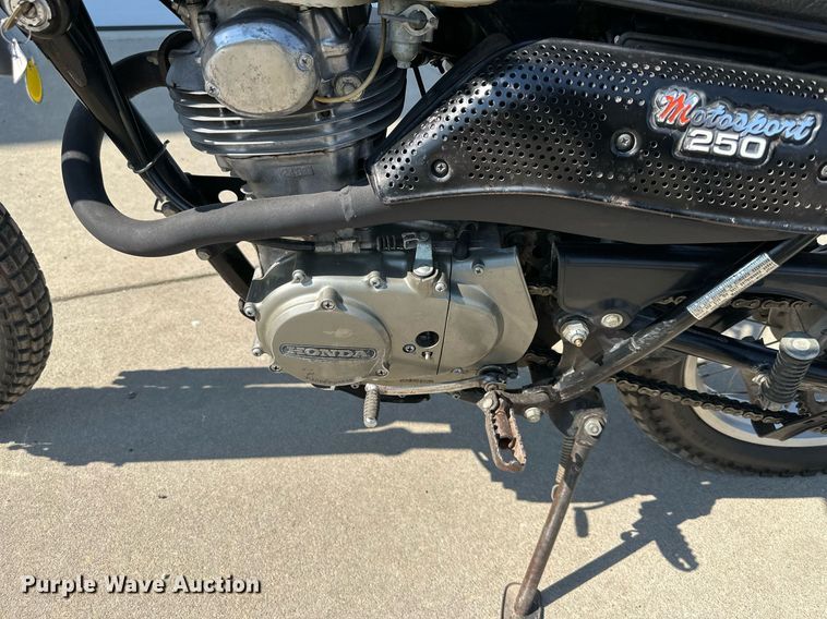 image for item EN0043 1973 Honda  Shadow XL250 motorcycle