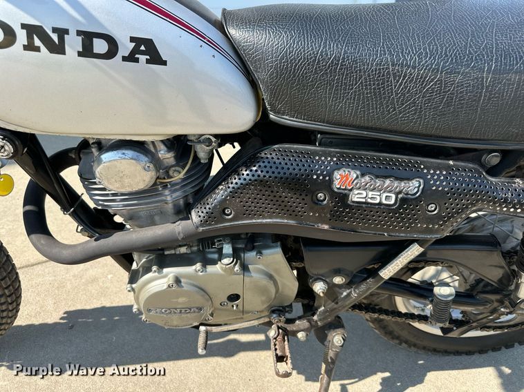 image for item EN0043 1973 Honda  Shadow XL250 motorcycle