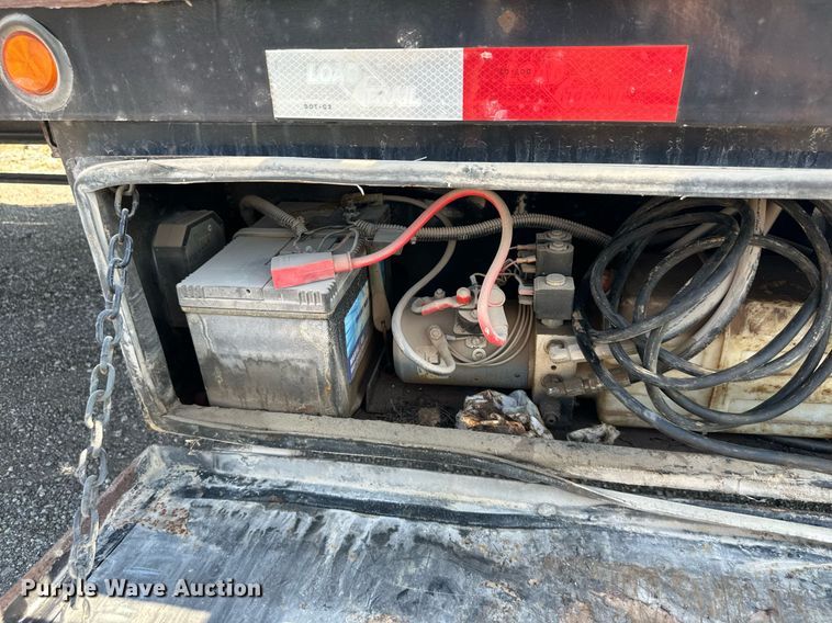 image for item EN0045 2015 Load Trail 36 Flatbed hydraulic tail equipment trailer