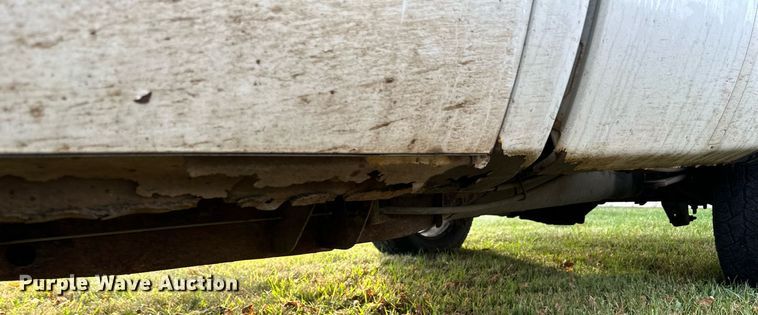 image for item EN2500 2013 Chevrolet  Silverado 1500 pickup truck