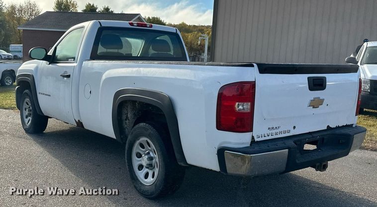 image for item EN2501 2009 Chevrolet  Silverado 1500 pickup truck