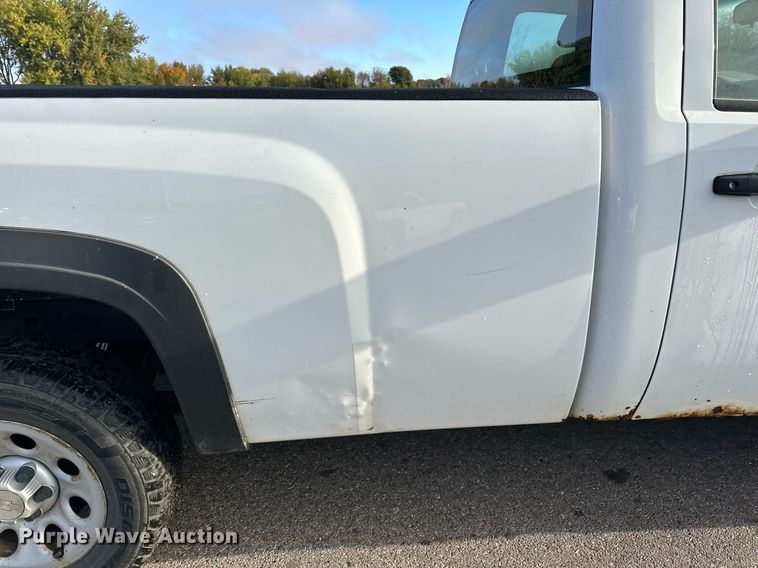 image for item EN2501 2009 Chevrolet  Silverado 1500 pickup truck