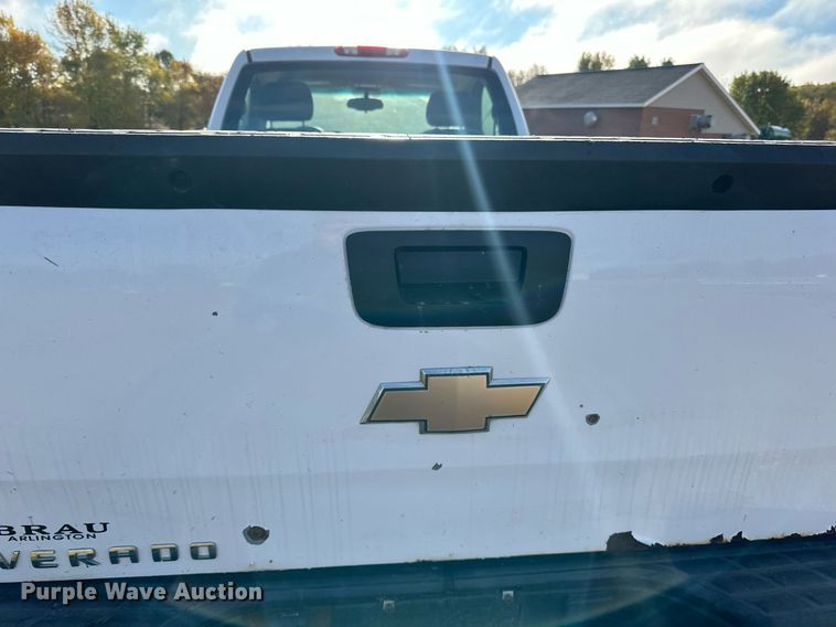 image for item EN2501 2009 Chevrolet  Silverado 1500 pickup truck