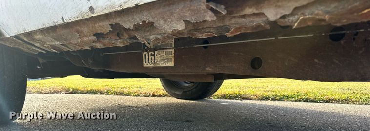 image for item EN2501 2009 Chevrolet  Silverado 1500 pickup truck