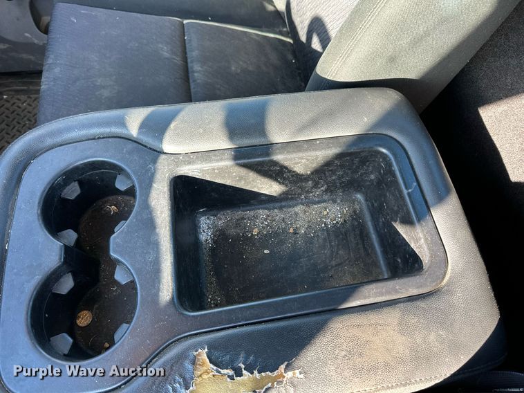 image for item EN2502 2011 Chevrolet  Silverado 1500 pickup truck