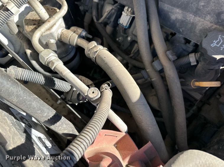 image for item EN2502 2011 Chevrolet  Silverado 1500 pickup truck