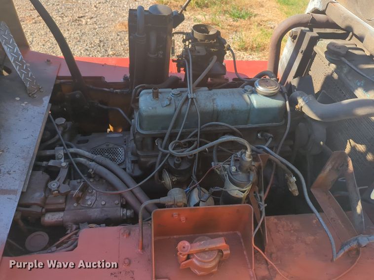 image for item EQ2009 Datsun forklift