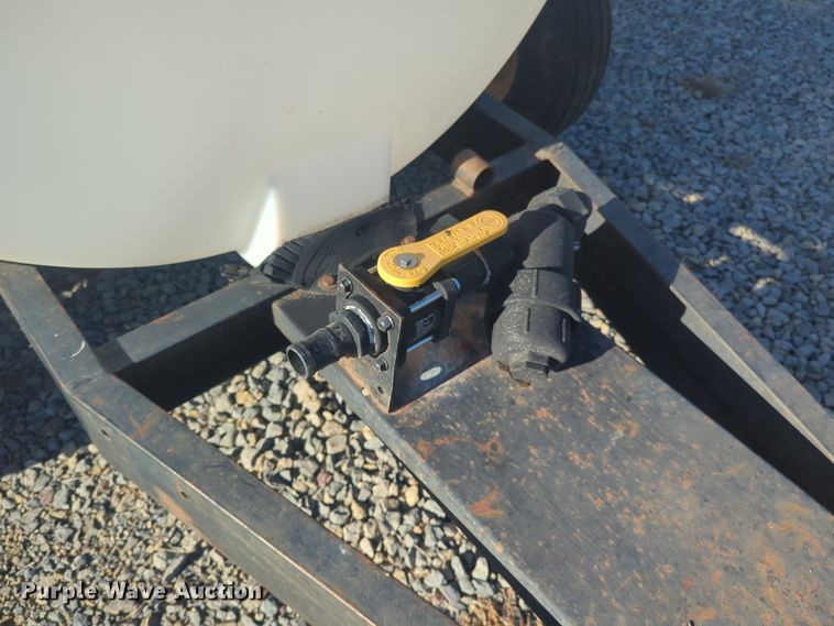 image for item EQ2209 Turf sprayer