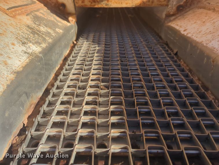 image for item EQ2210 Simonsen Q812SS spreader bed