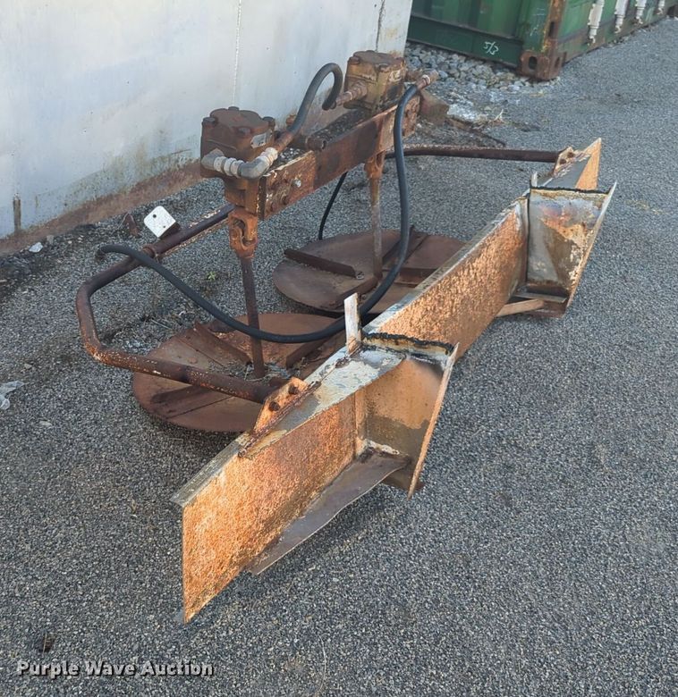 image for item EQ2210 Simonsen Q812SS spreader bed