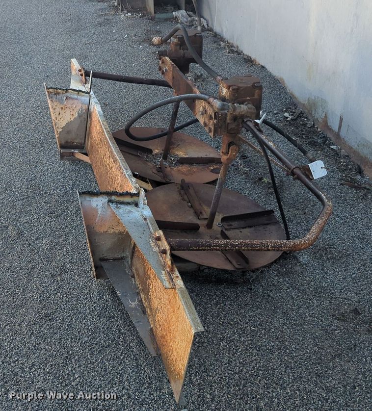 image for item EQ2210 Simonsen Q812SS spreader bed