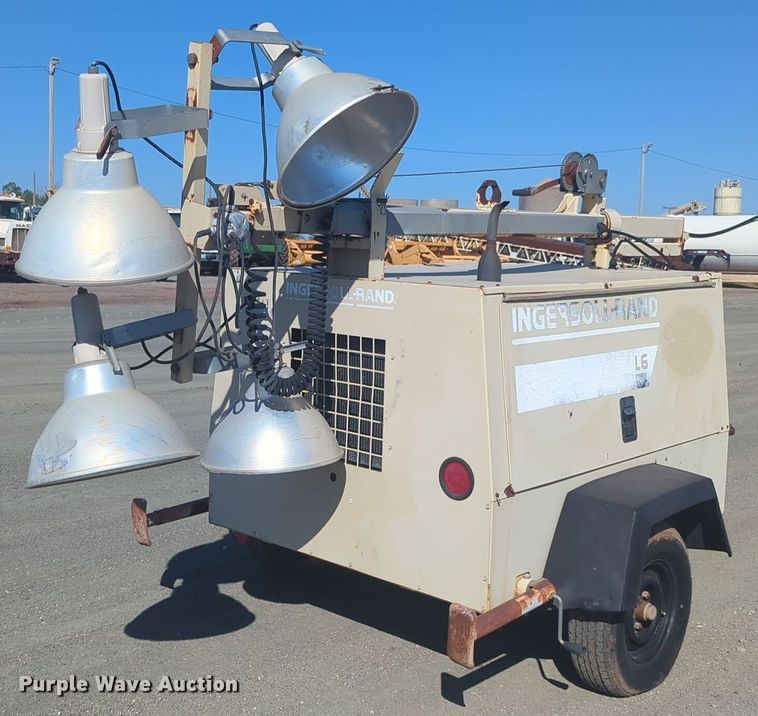 image for item EQ2277 1998 Ingersoll Rand  L64MH light plant