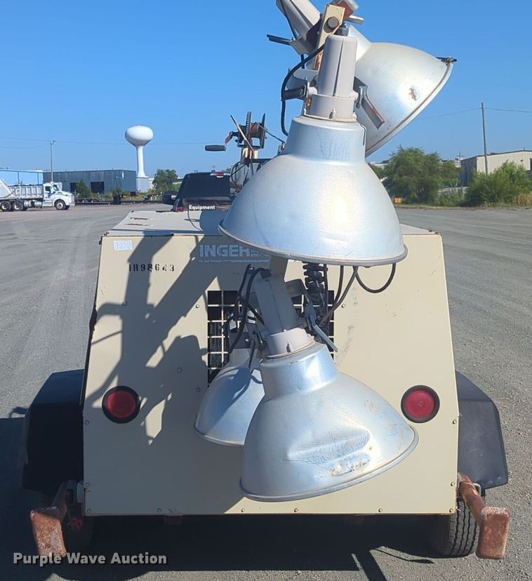 image for item EQ2277 1998 Ingersoll Rand  L64MH light plant