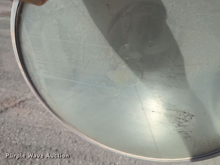 image for item EQ2277 1998 Ingersoll Rand  L64MH light plant