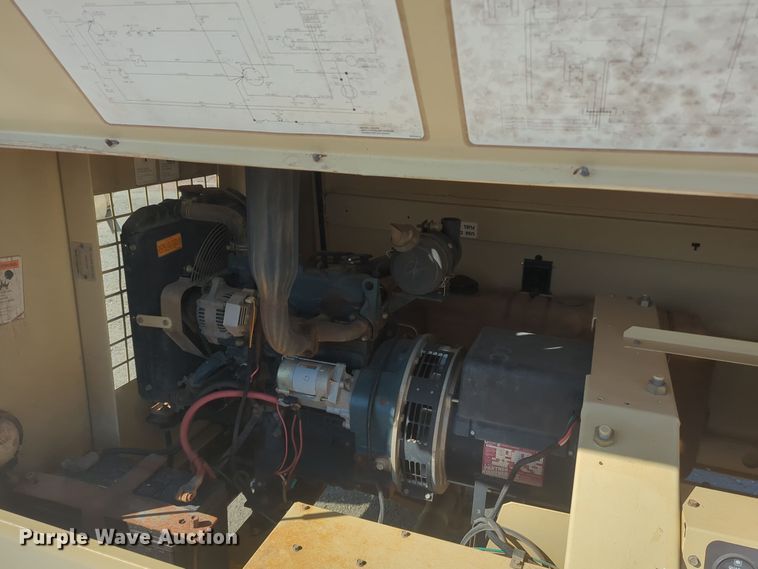 image for item EQ2277 1998 Ingersoll Rand  L64MH light plant