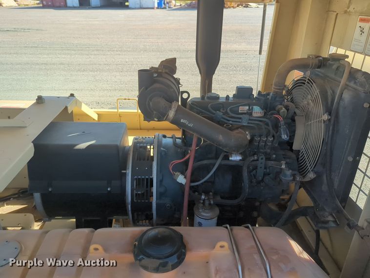 image for item EQ2277 1998 Ingersoll Rand  L64MH light plant