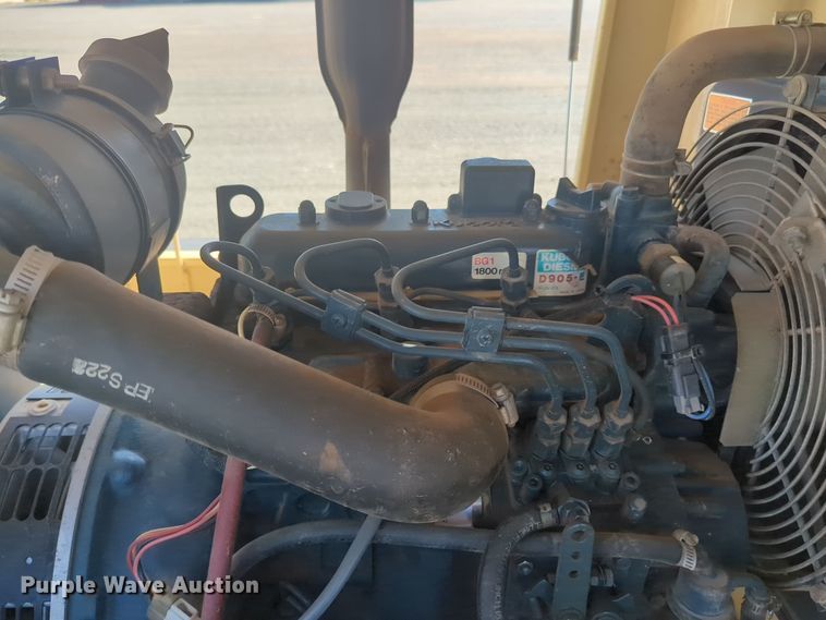 image for item EQ2277 1998 Ingersoll Rand  L64MH light plant