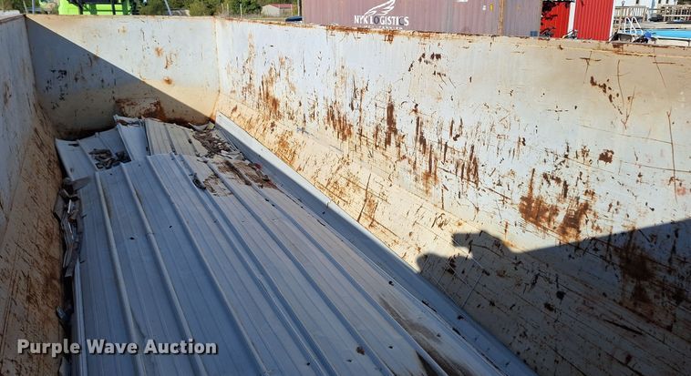 image for item EQ2324 Roll-off container