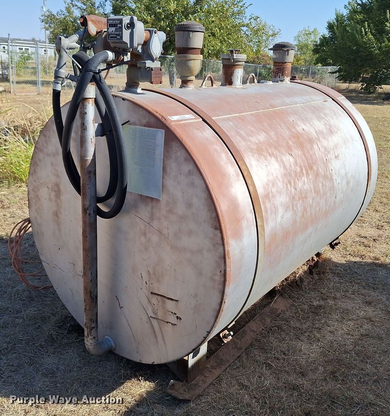 image for item EQ2326 Fuel tank 