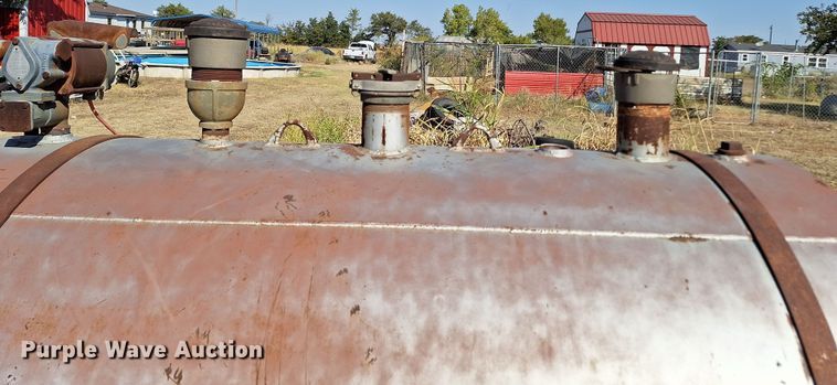 image for item EQ2326 Fuel tank 