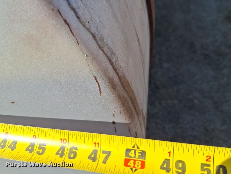 image for item EQ2326 Fuel tank 