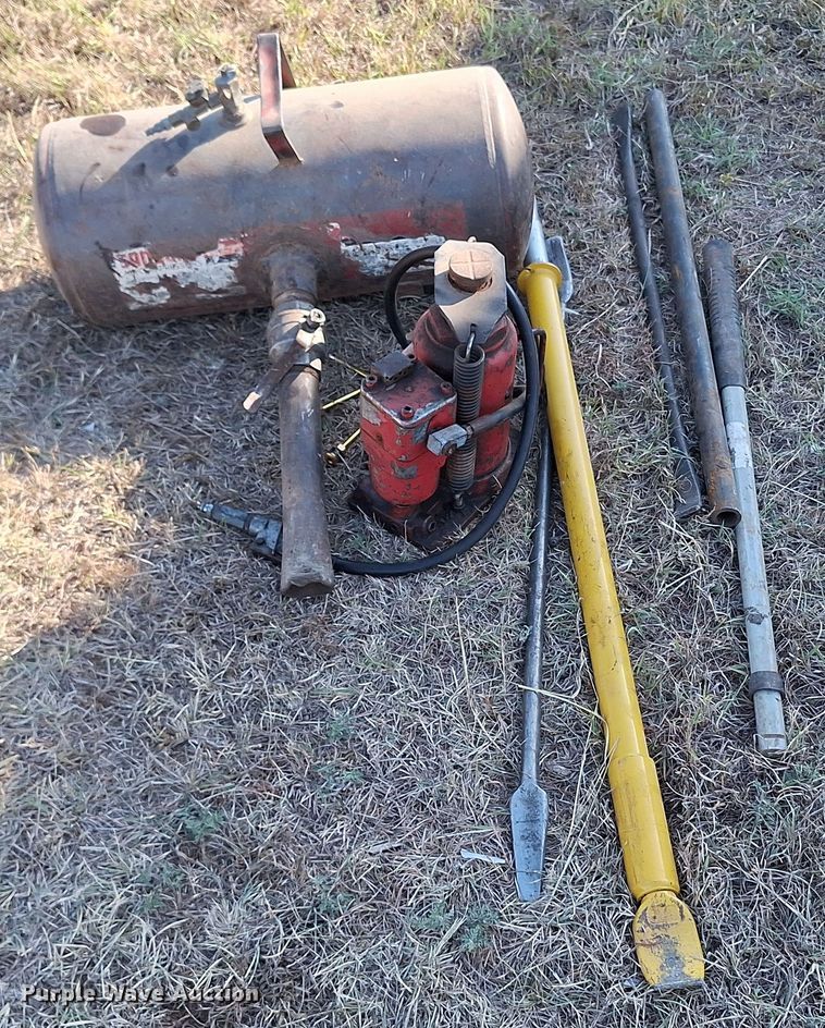 image for item EQ2328 Tools