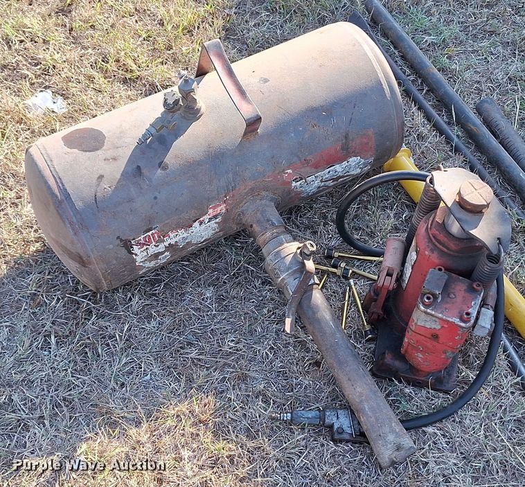 image for item EQ2328 Tools