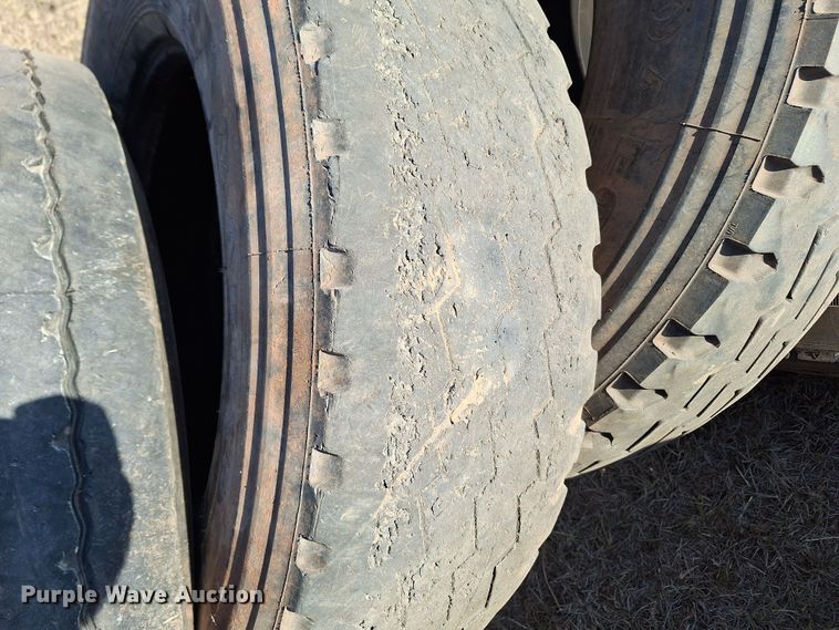image for item EQ2329 Tires