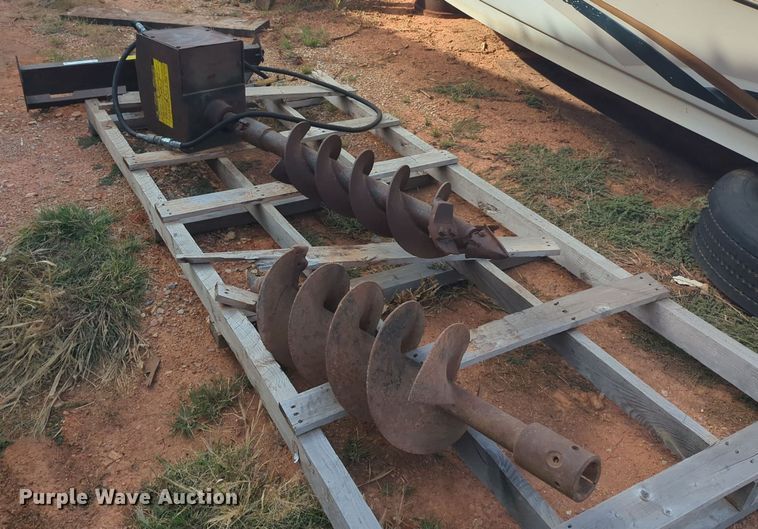 image for item EQ2331 Melroe skid steer auger