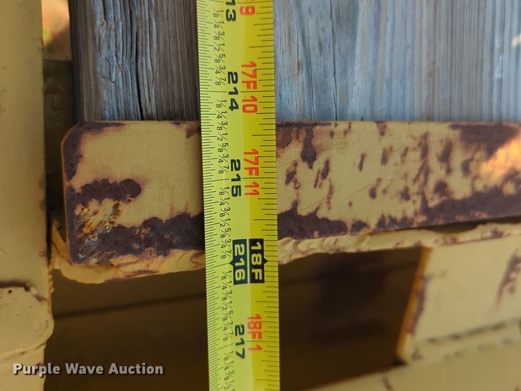 image for item EQ2333 2019 Belshe equipment trailer