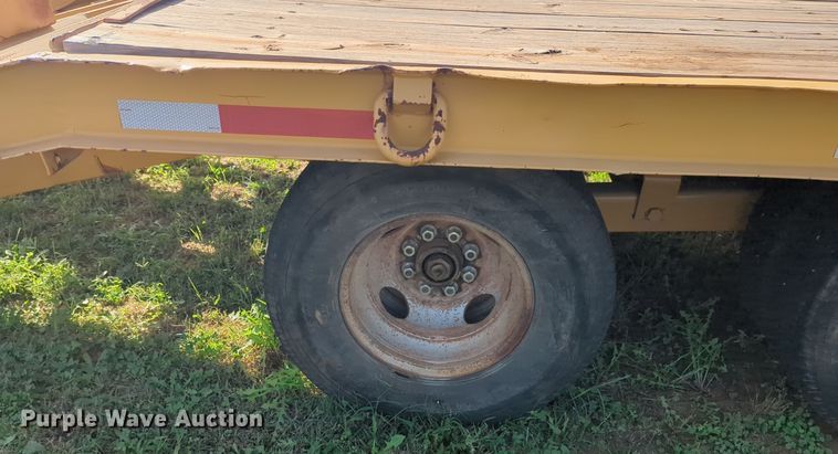 image for item EQ2333 2019 Belshe equipment trailer