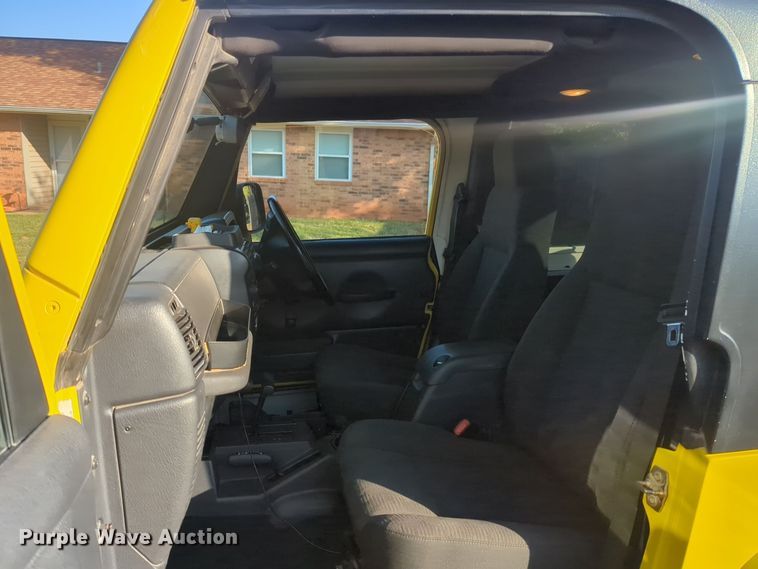 image for item EQ2346 2005 Jeep Wrangler SUV