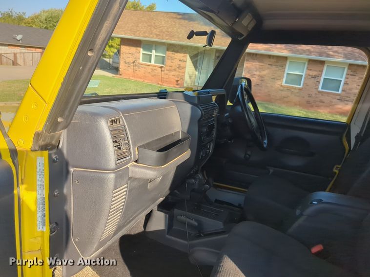 image for item EQ2346 2005 Jeep Wrangler SUV