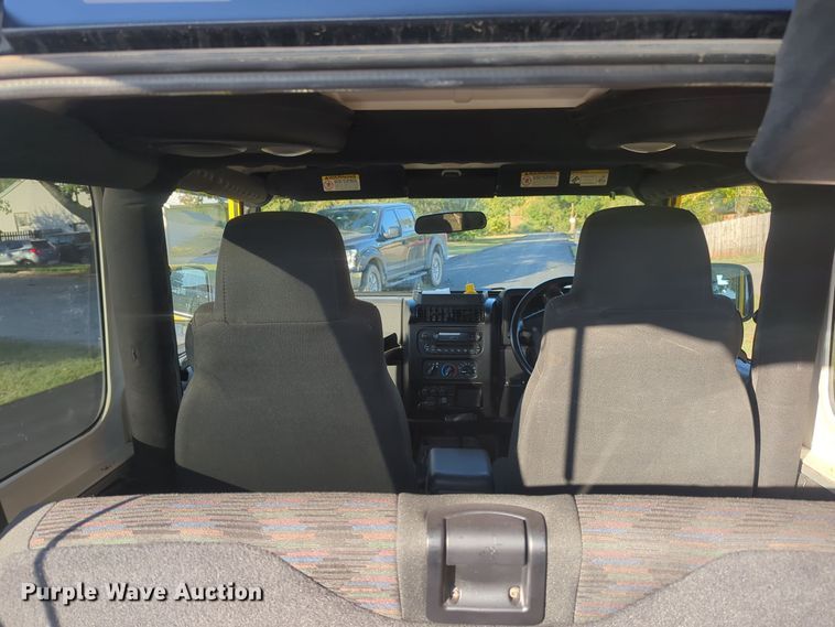 image for item EQ2346 2005 Jeep Wrangler SUV