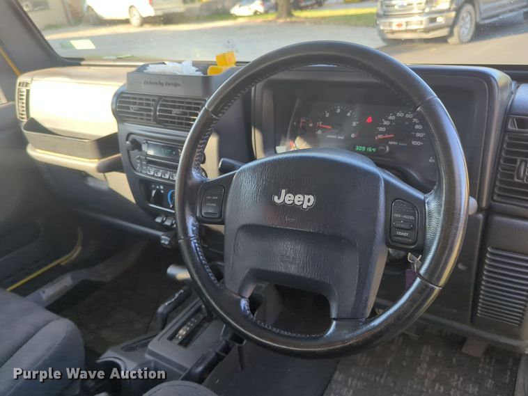 image for item EQ2346 2005 Jeep Wrangler SUV