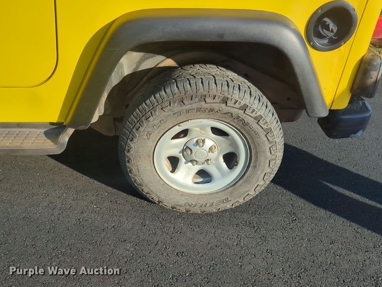 image for item EQ2346 2005 Jeep Wrangler SUV