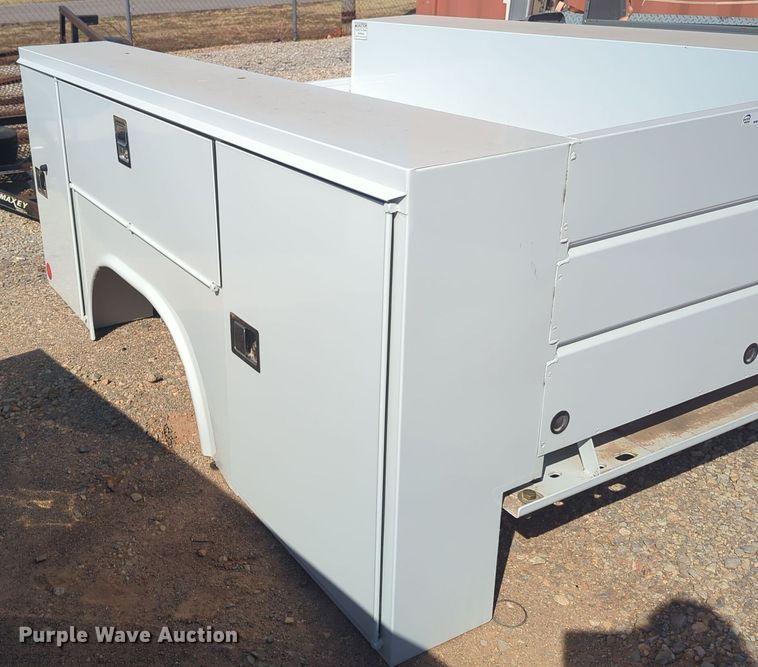 image for item EQ2349 Reading utility bed