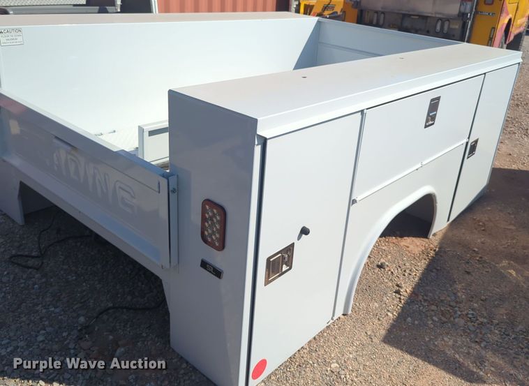 image for item EQ2349 Reading utility bed