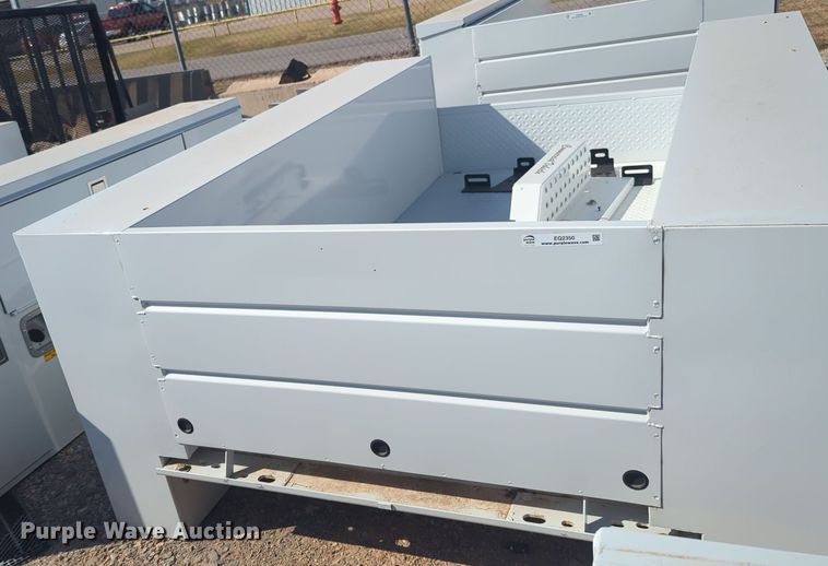 image for item EQ2350 Reading utility bed