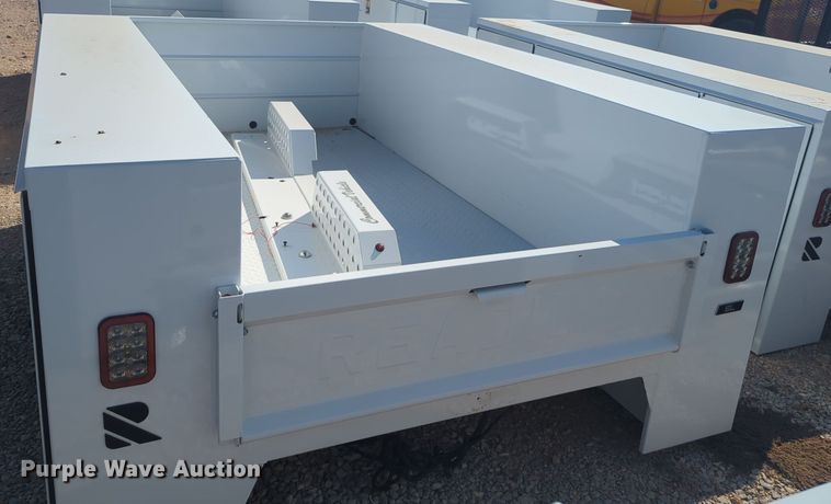 image for item EQ2350 Reading utility bed