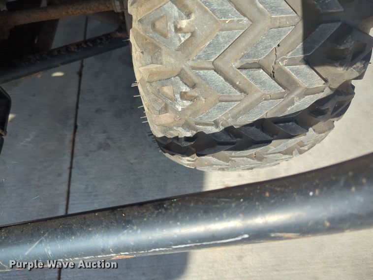 image for item EQ2433 Kawasaki Mule 3010 utility vehicle