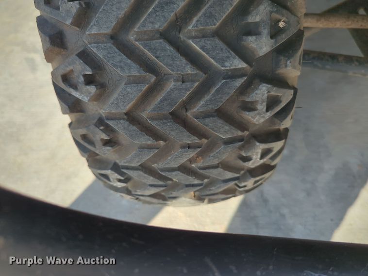 image for item EQ2433 Kawasaki Mule 3010 utility vehicle